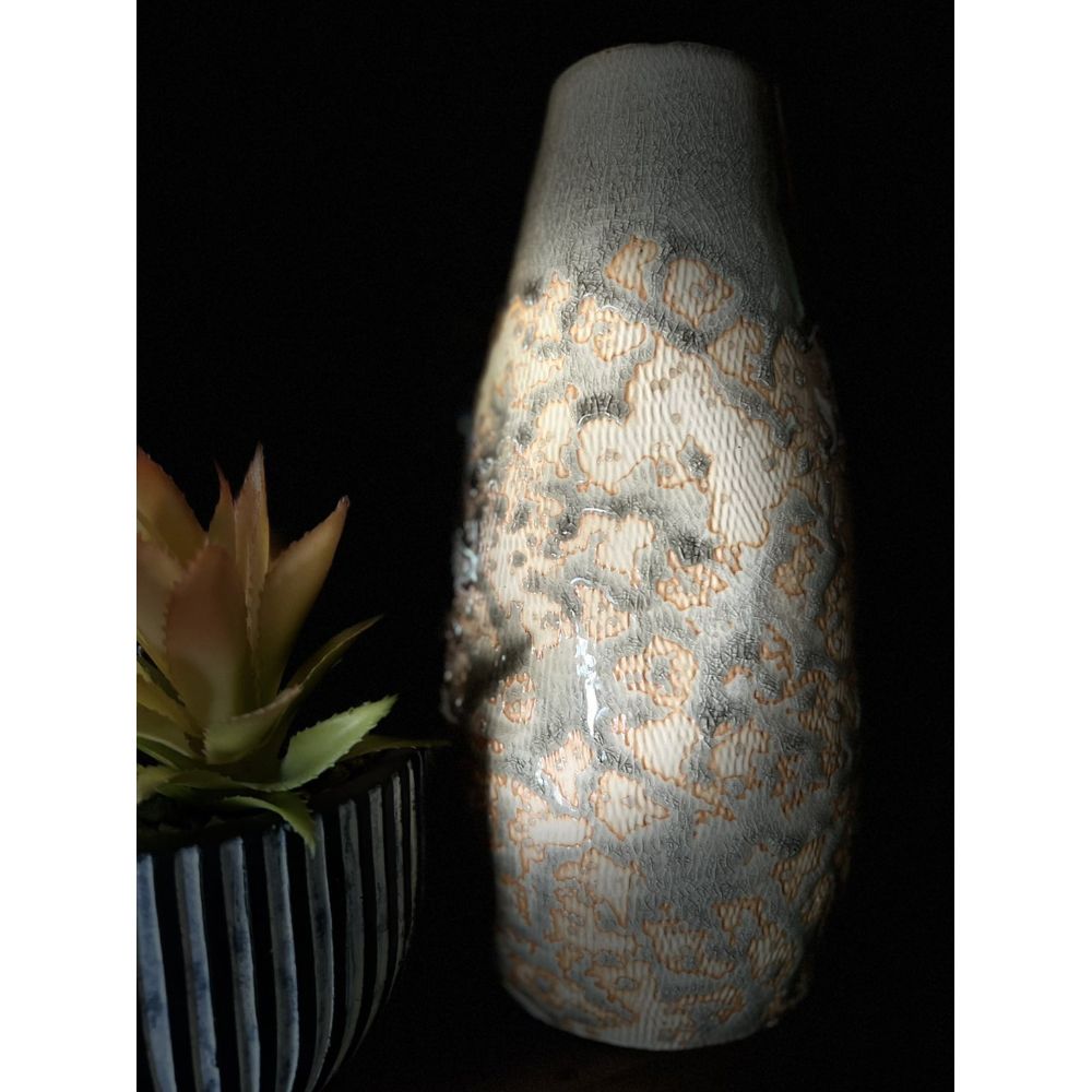 Vază decorativă LATONA din ceramică, nuanță de mentă, 14 x 14 x 34 cm
