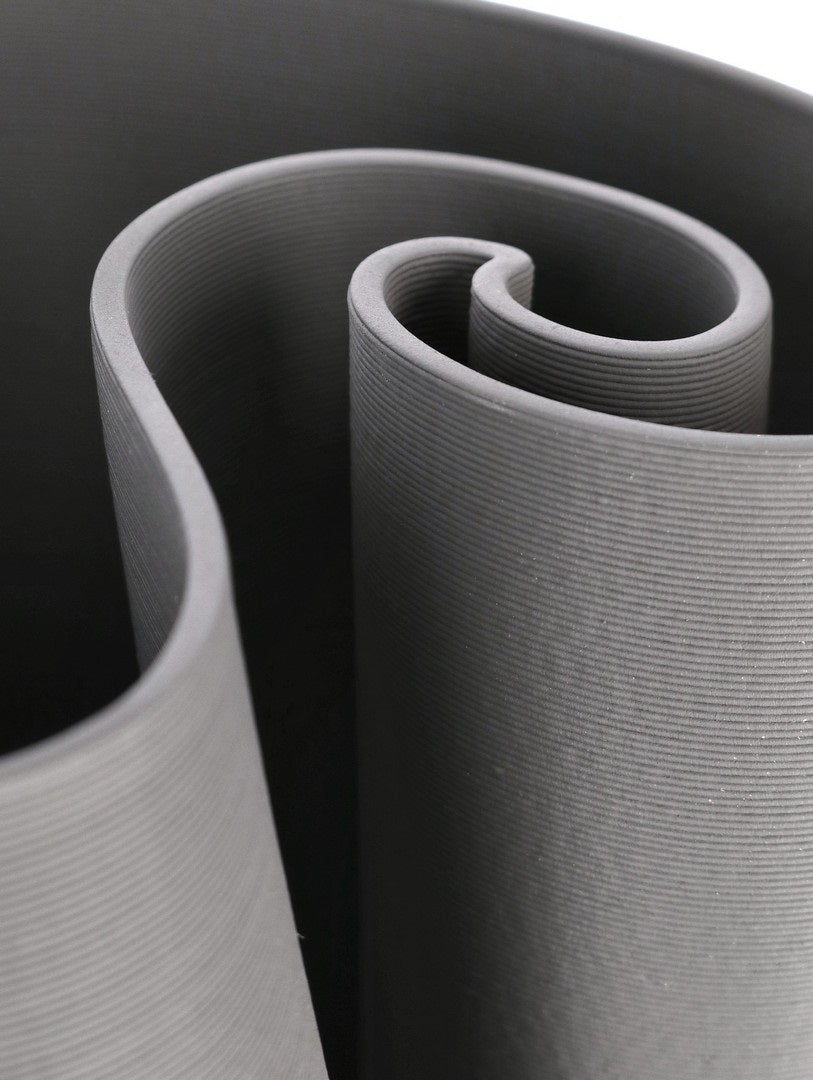 Vază MAELI GREY din ceramică imprimată 3D, gri, 20 x 23 x 33,5 cm