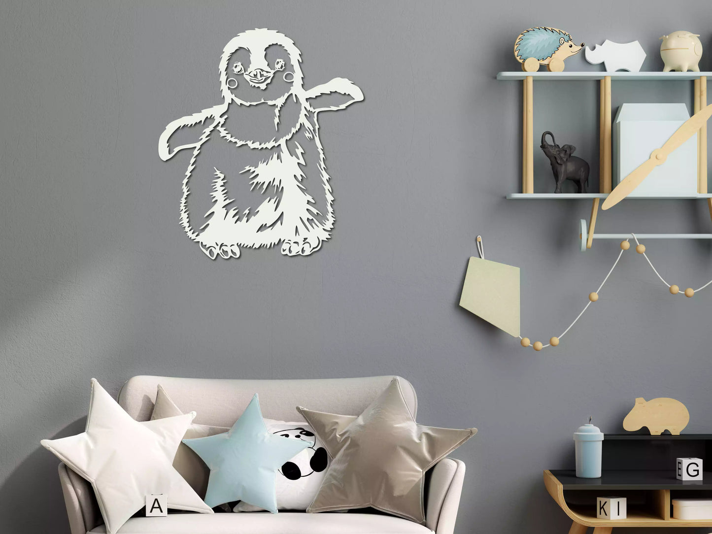Pinguinul Zbârlit - Decorațiune Perete Fibre Lemn