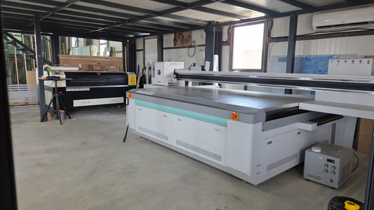 Lansăm Serviciile Industriale B2B: Debitare Laser CNC și Imprimare UV HD în Craiova