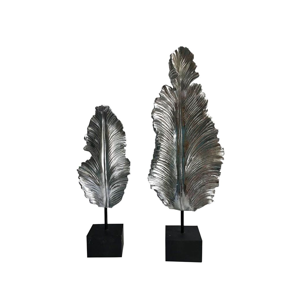Totem decorativ SOFENA din polirășină cu bază din lemn, 24 x 12 x 62 cm