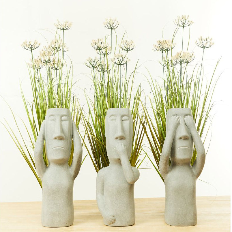 Figurină decorativă OMELDA MOUTH din piatră artificială gri, 21 x 20 x 51 cm