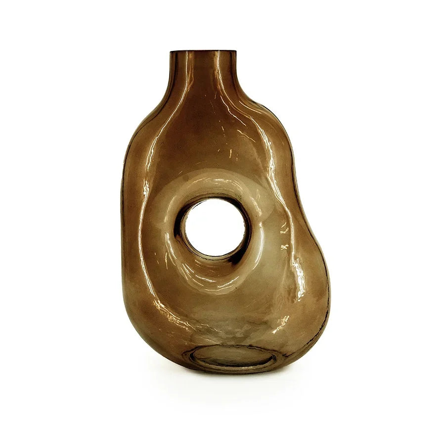 Vază NANA BROWN BY-BOO, dimensiuni 18 x 10,2 x 26 cm