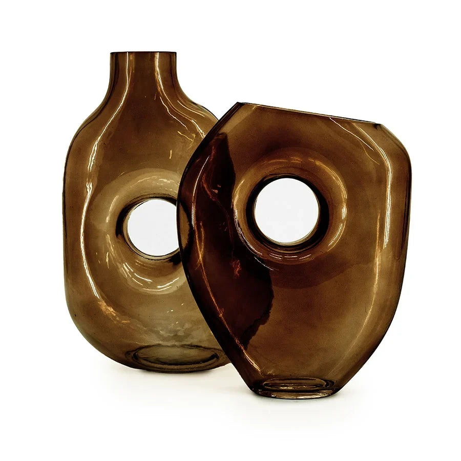 Vază NANA BROWN BY-BOO, dimensiuni 18 x 10,2 x 26 cm